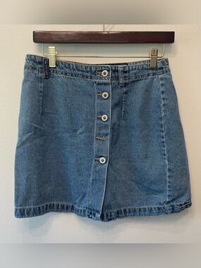 90s “No Excuses” Femme Fatale Denim Mini Skirt 9/10